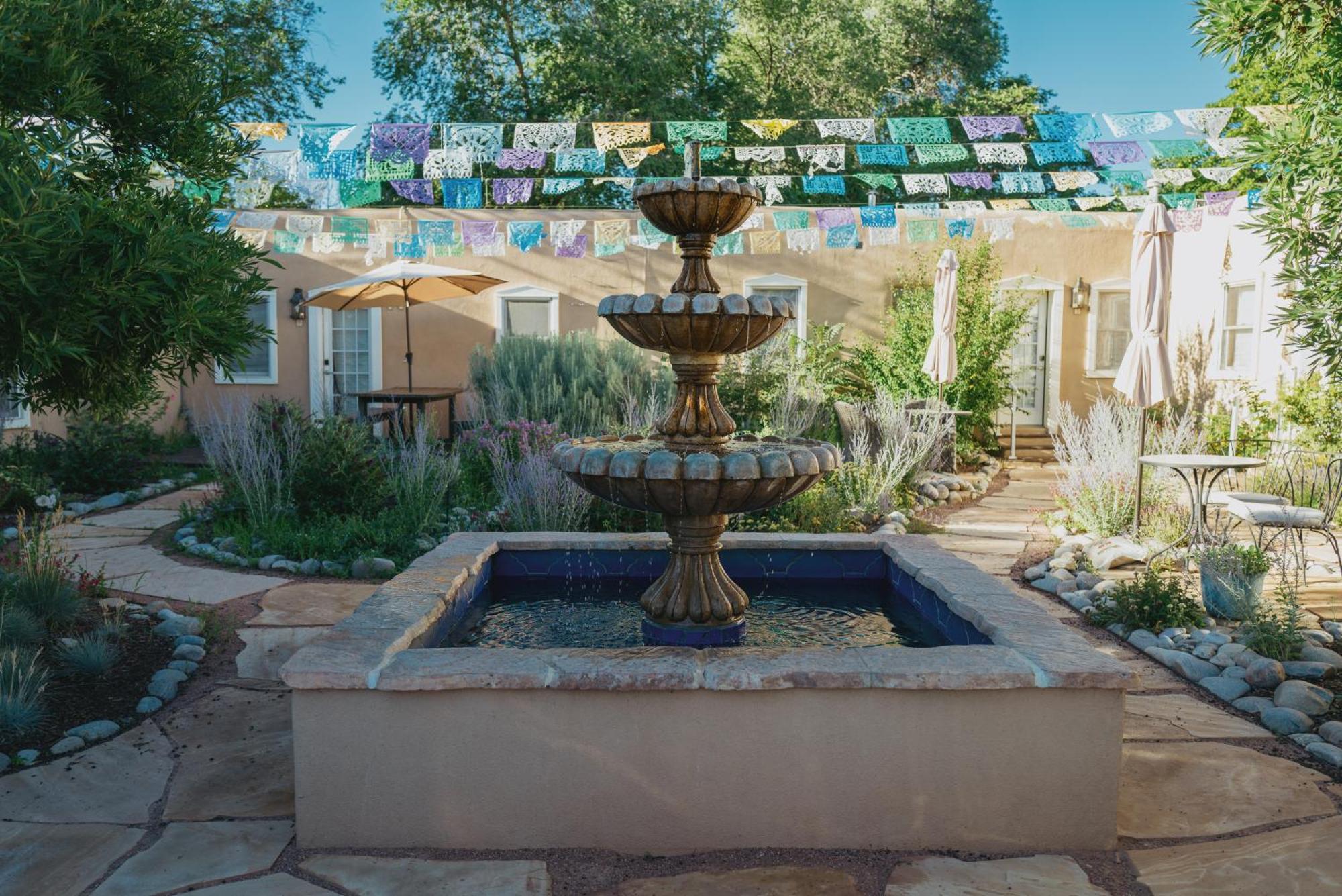 Dos Hermanas Casita 8 Downtown Courtyard Patio Santa Fe Luaran gambar